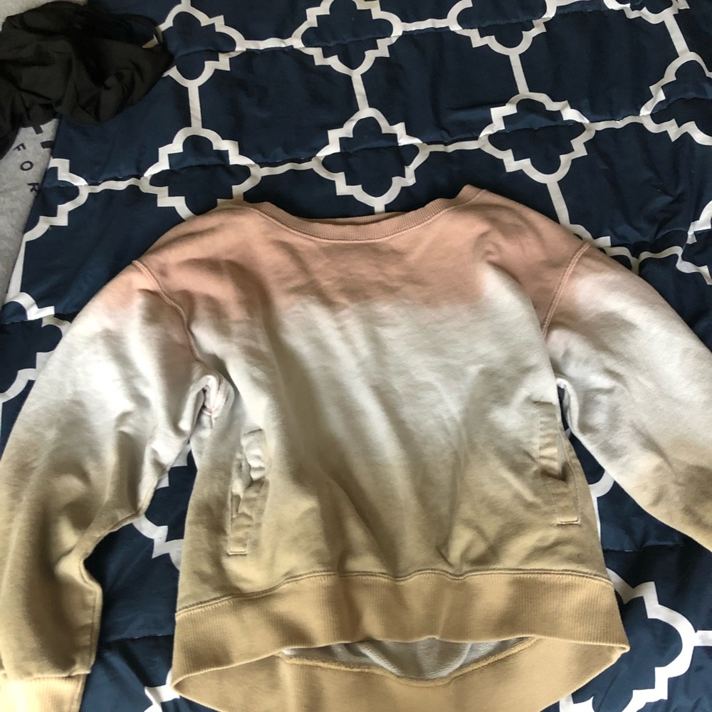 hollister halter top with pockets